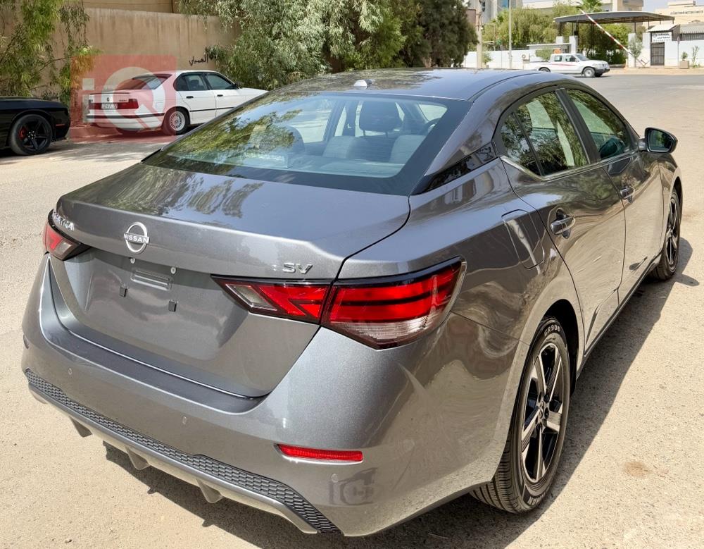 نيسان سنترا